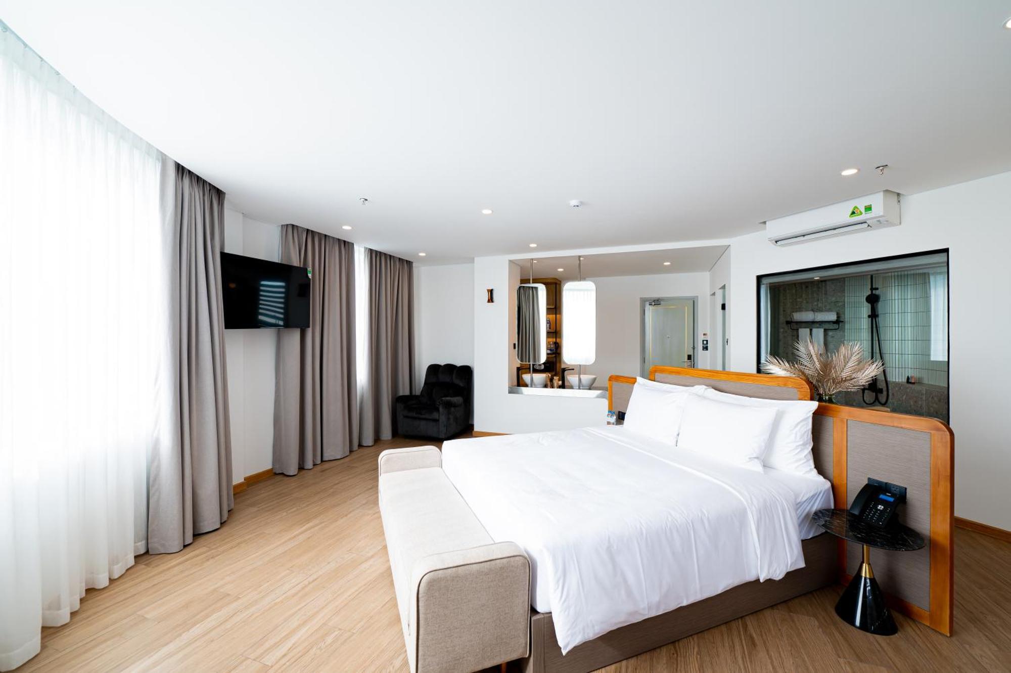 Pama Boutique Hotel & Bistro Da Nang Exterior photo
